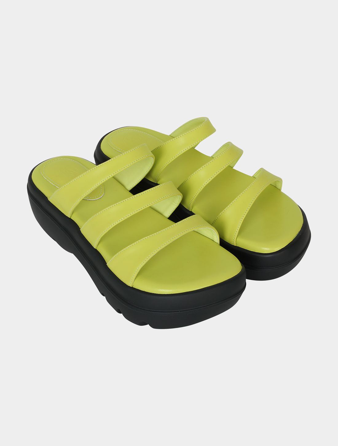Kisyning triple strap slippers (lime)